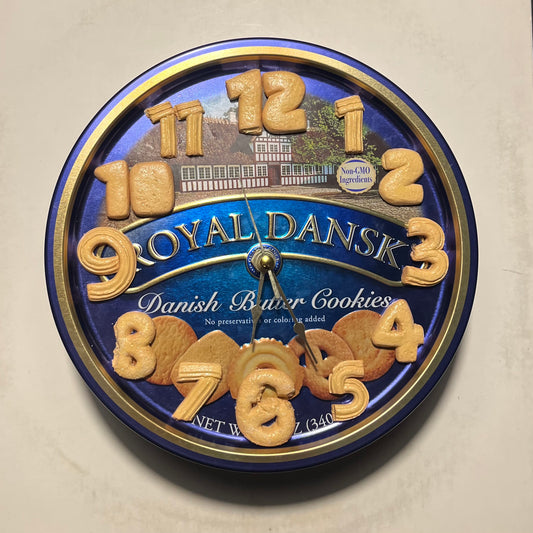 Cookie Tin Clock